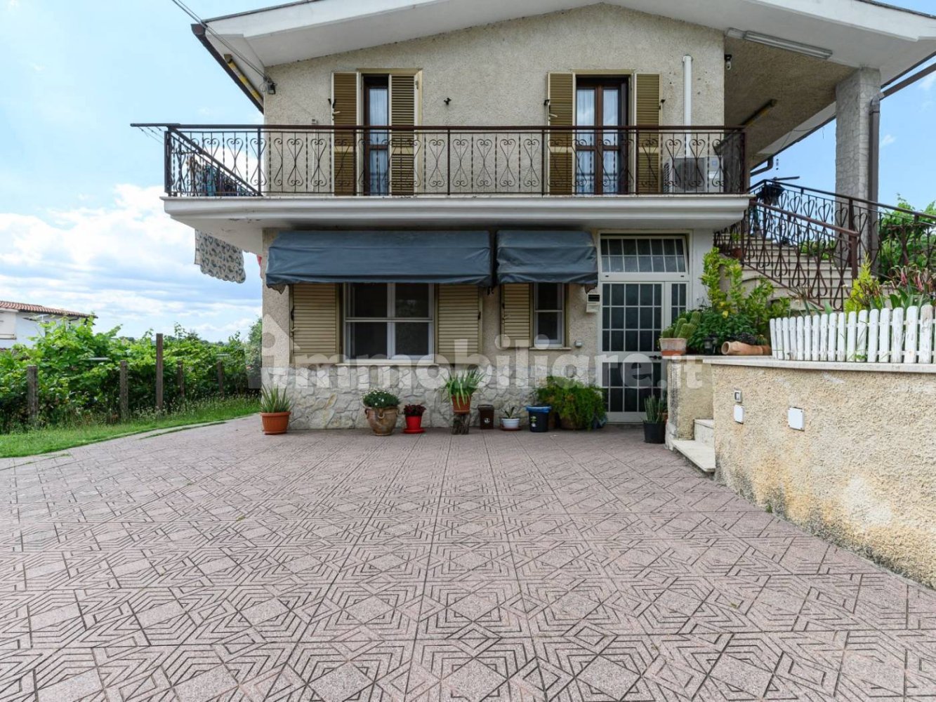 2 Schlafzimmer Wohnung in Palombara Sabina, Italy, Nr. 356908