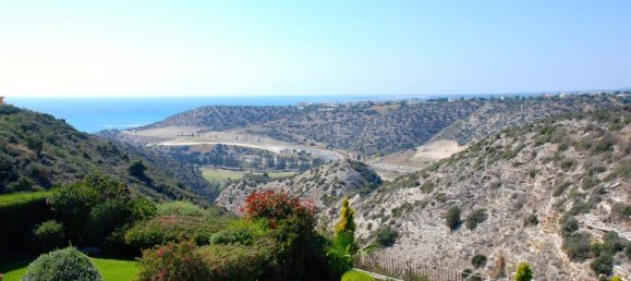 3 bedrooms House in Paphos, Cyprus No. 9883 16