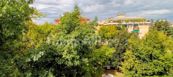 Ático de 2 dormitorios en Parma, Italy No. 327465 8