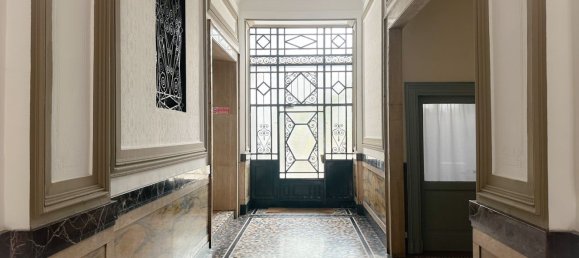 4 bedrooms Apartment in Milan, Italy No. 362655 24