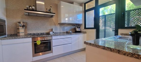 2 bedrooms House in Quarteira, Portugal No. 131448 4