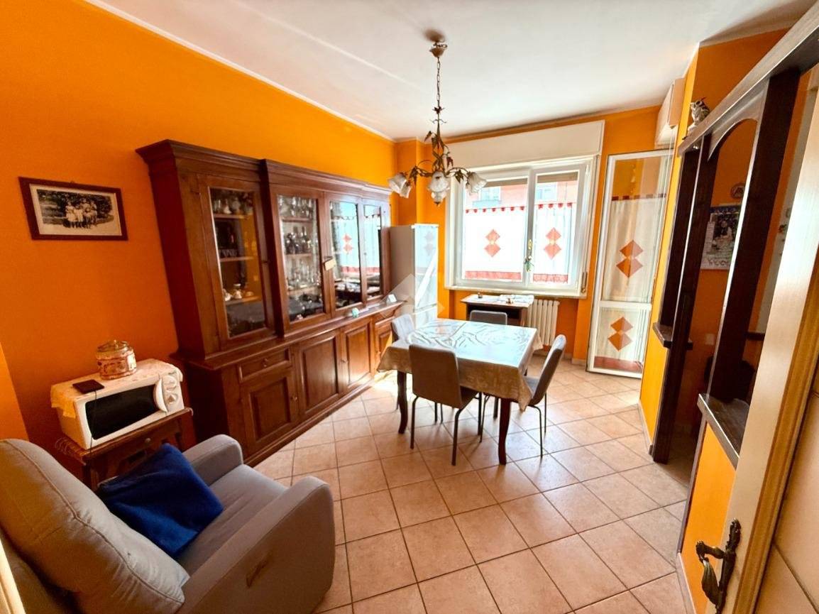 2 bedrooms Apartment in Vinovo, Italy No. 258923