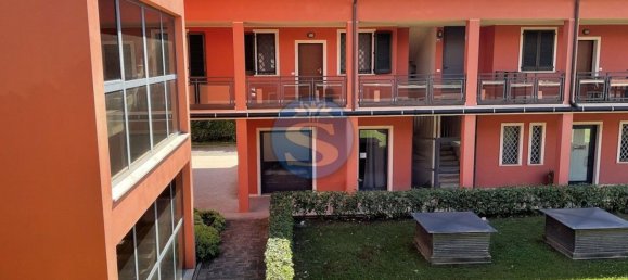 7 rooms Apartment in Pietrasanta, Italy No. 233379 18