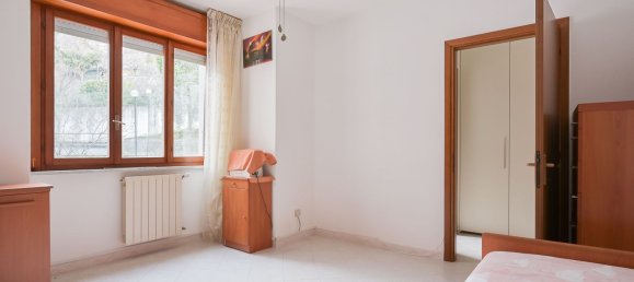 4 rooms Apartment in La Spezia, Italy No. 148371 23