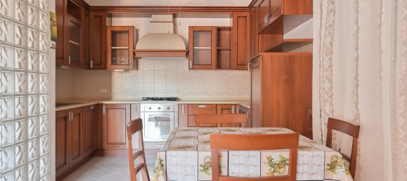 4 rooms Apartment in La Spezia, Italy No. 148371 7