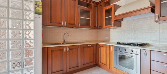 4 rooms Apartment in La Spezia, Italy No. 148371 6