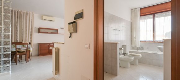4 rooms Apartment in La Spezia, Italy No. 148371 17
