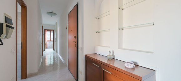 4 rooms Apartment in La Spezia, Italy No. 148371 9
