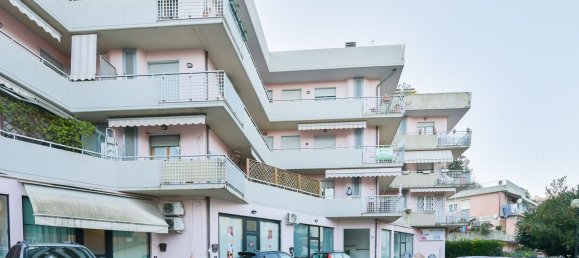4 rooms Apartment in La Spezia, Italy No. 148371 29