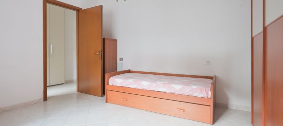 4 rooms Apartment in La Spezia, Italy No. 148371 20