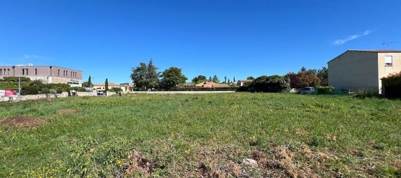  قطعة أرض في Calvisson, France رقم 98710 5