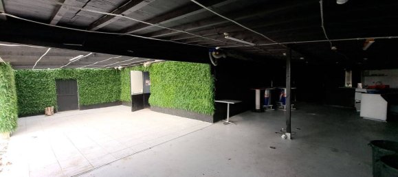 Gewerbliche Immobilie in Lassy, France 525m², Nr. 147271 2