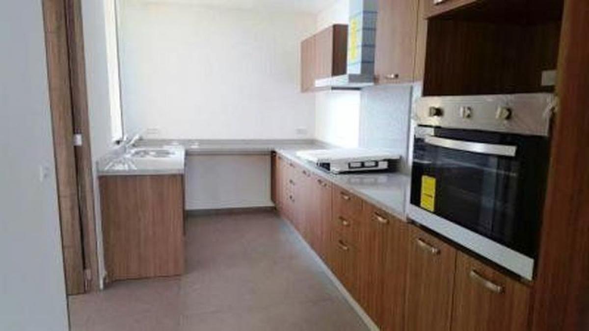 Apartamento T3 em Mexico N.º 211125