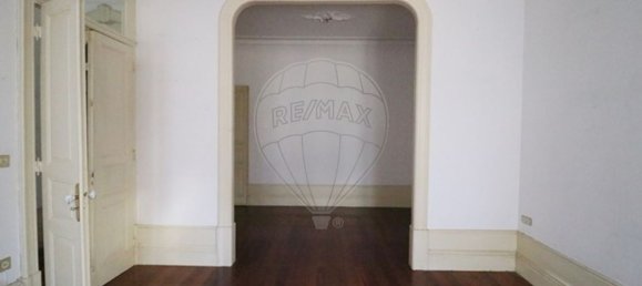 4 bedrooms House in Porto, Portugal No. 26638 19