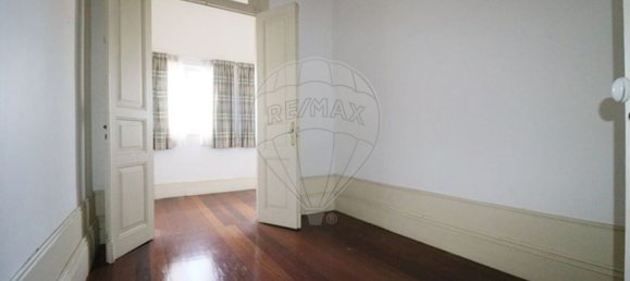 4 bedrooms House in Porto, Portugal No. 26638 31