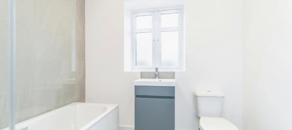 2 bedrooms Commercial property in Coulsdon, United Kingdom No. 8030 33