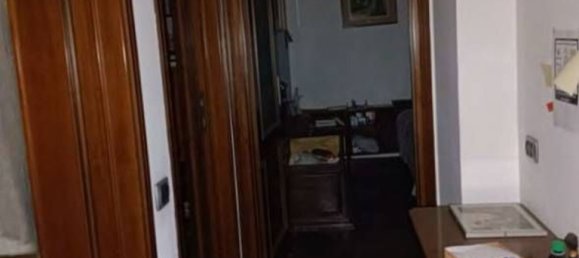 3-salle Appartement à Monza, Italy No. 266736 14