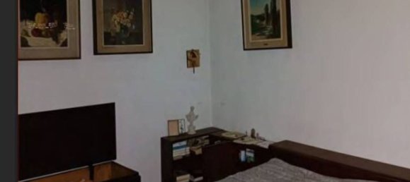 3-salle Appartement à Monza, Italy No. 266736 2