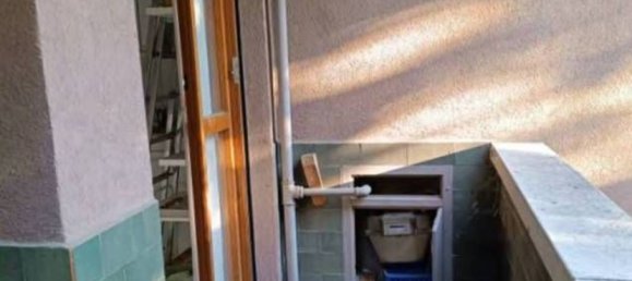 3-salle Appartement à Monza, Italy No. 266736 6