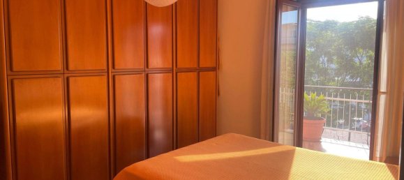 4 rooms Apartment in Naples, Italy No. 201271 8