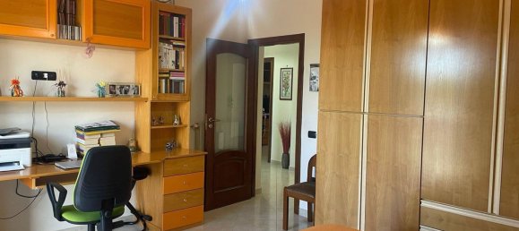 4 rooms Apartment in Naples, Italy No. 201271 11