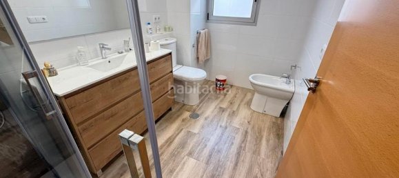 4 bedrooms Apartment in Alicante, Spain No. 105462 8