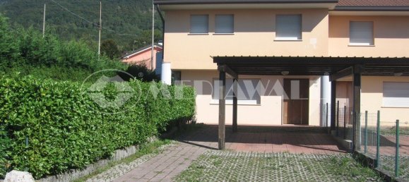 4 Schlafzimmer Haus in Pordenone, Italy, Nr. 281541 3