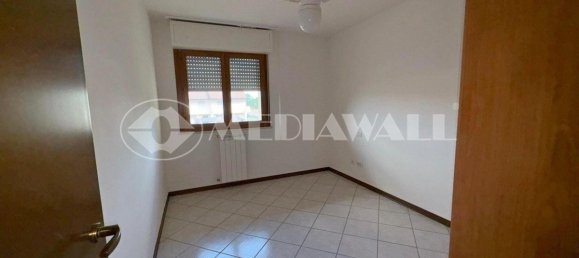 4 Schlafzimmer Haus in Pordenone, Italy, Nr. 281541 20