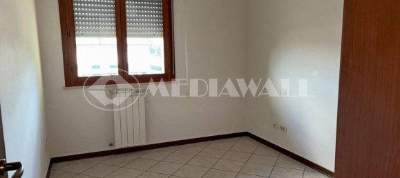 4 Schlafzimmer Haus in Pordenone, Italy, Nr. 281541 23