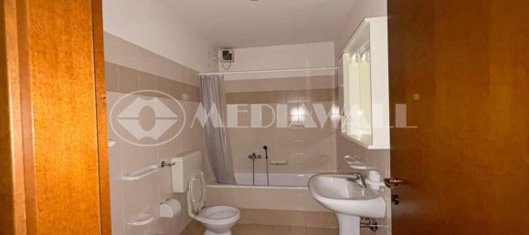 4 Schlafzimmer Haus in Pordenone, Italy, Nr. 281541 27