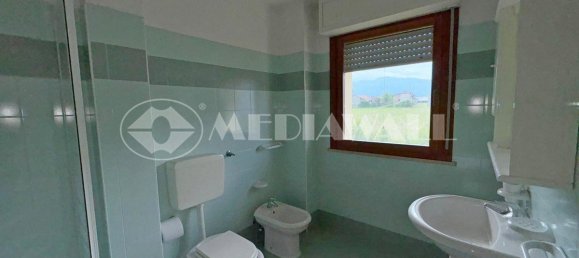 4 Schlafzimmer Haus in Pordenone, Italy, Nr. 281541 25