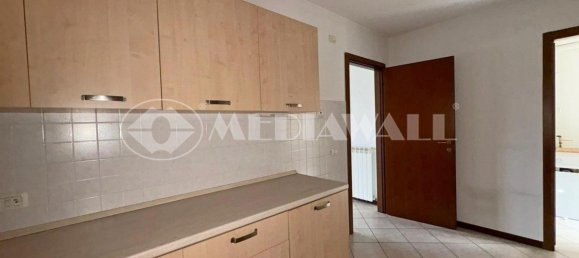 4 Schlafzimmer Haus in Pordenone, Italy, Nr. 281541 11