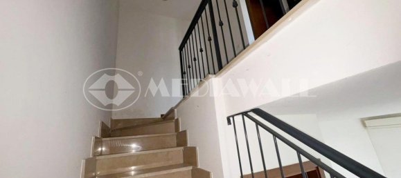 4 Schlafzimmer Haus in Pordenone, Italy, Nr. 281541 13