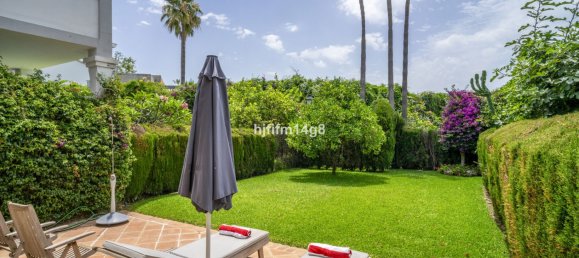 3 bedrooms Townhouse in Marbella, Spain No. 148730 3