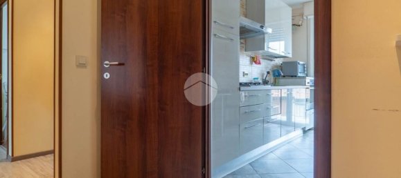 3 rooms Apartment in Ferrara, Italy No. 262488 21