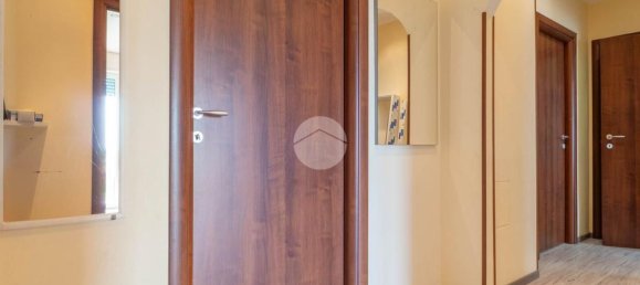 3 rooms Apartment in Ferrara, Italy No. 262488 20