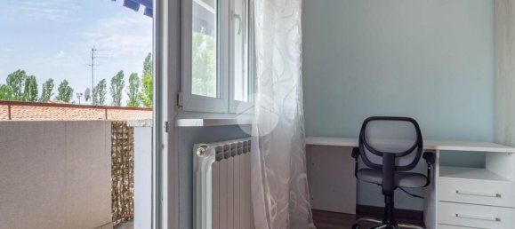 3 rooms Apartment in Ferrara, Italy No. 262488 25