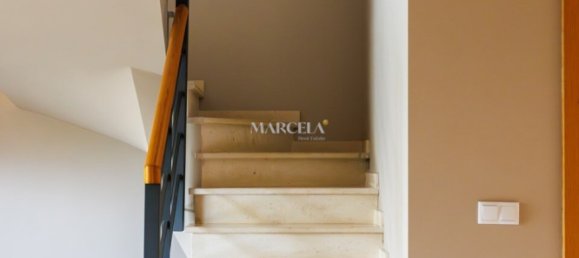 2 bedrooms Villa in Lagoa, Portugal No. 92905 10