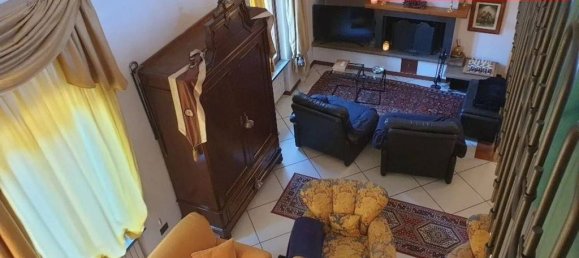 4 bedrooms Villa in Cremona, Italy No. 358867 6