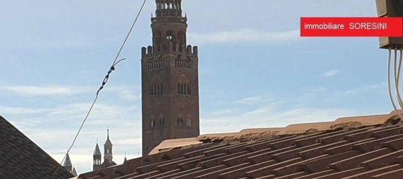 4 bedrooms Villa in Cremona, Italy No. 358867 10