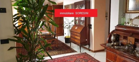4 bedrooms Villa in Cremona, Italy No. 358867 9