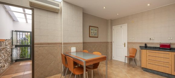 5 Schlafzimmer Villa in Malaga, Spain, Nr. 160495 8