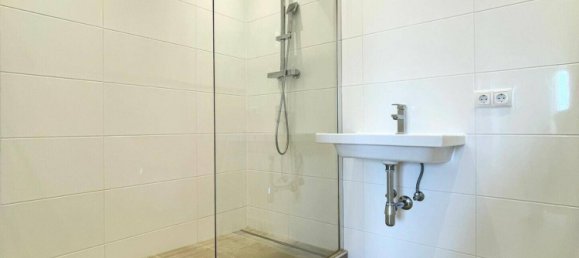 3 bedrooms Apartment in Jakomini, Austria No. 23594 7