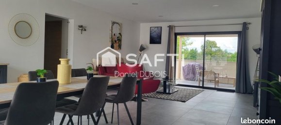 3 bedrooms House in Creches-sur-Saone, France No. 307553 3