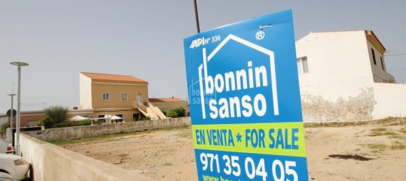  قطعة أرض في Mahon, Spain 411متر مربع رقم 2050 2