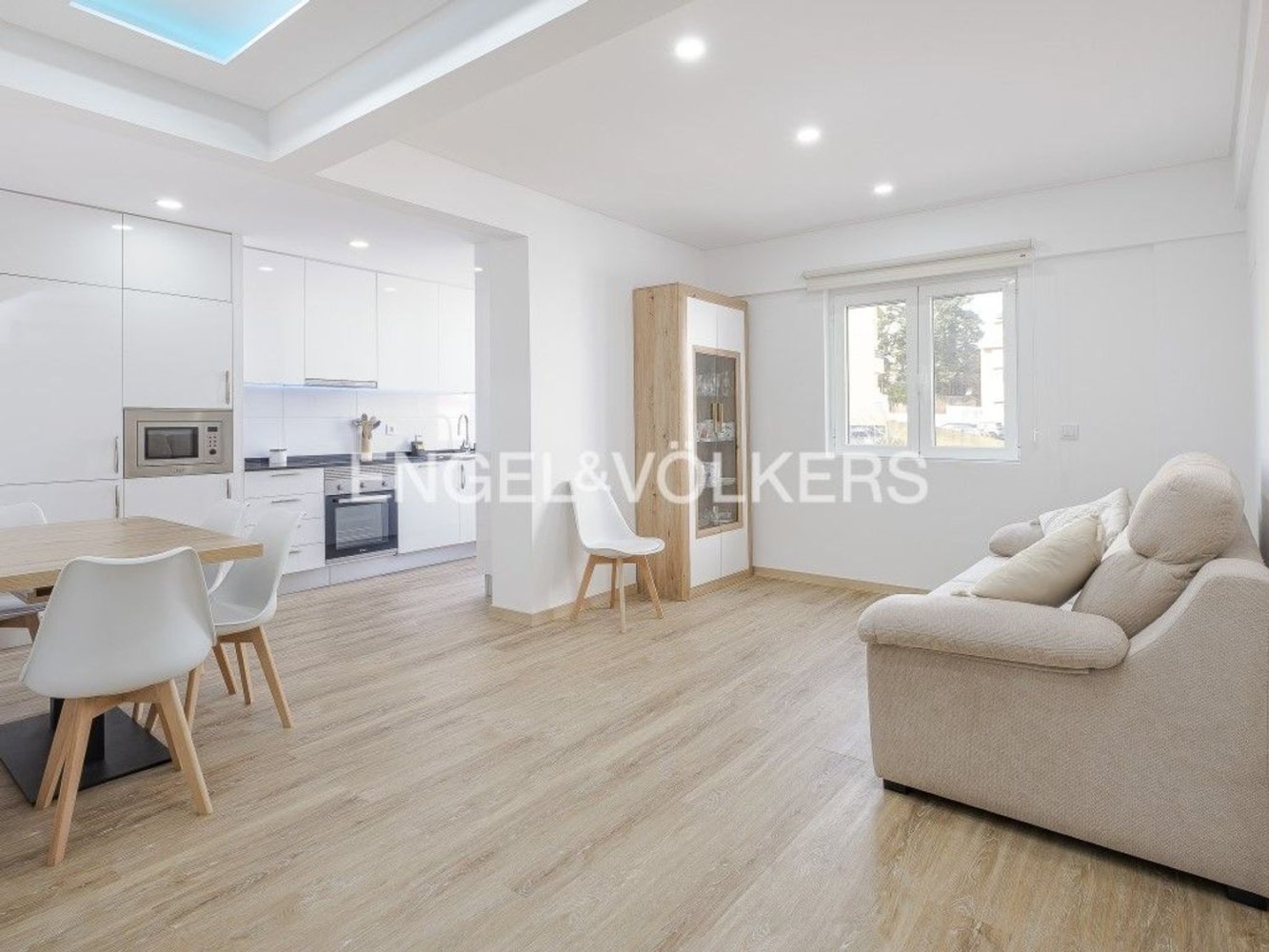 Apartamento de 2 dormitorios en Cascais, Portugal No. 13042