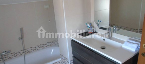 1 chambre Appartement à Gerenzano, Italy No. 350979 16
