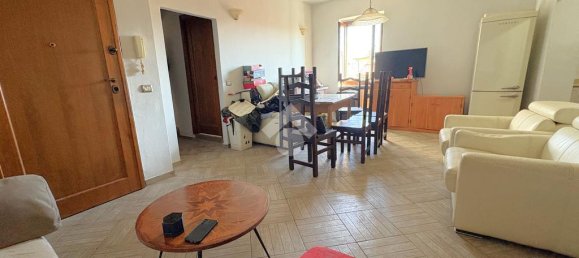 2 bedrooms Apartment in Agliana, Italy No. 300055 2