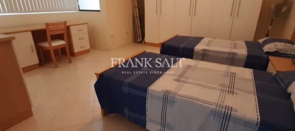 Apartamento de 3 dormitorios en Victoria, Malta No. 5857 10
