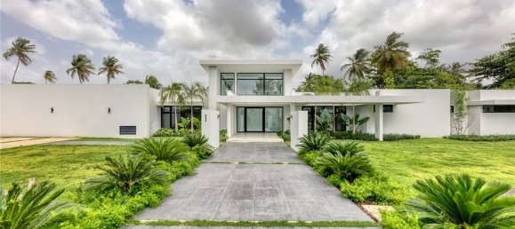 4 bedrooms House in Urbanizacion Dorado Beach Estate, Puerto Rico No. 27 15